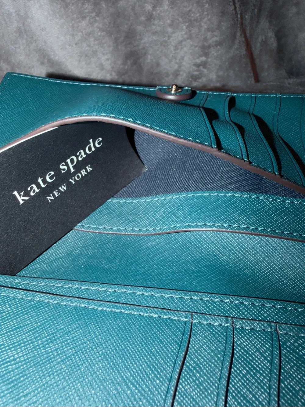 Kate Spade saffiano leather slim Bifold Wallet Morgan